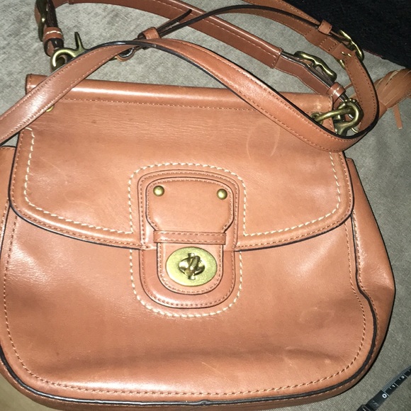 Coach purse - Picture 1 of 3